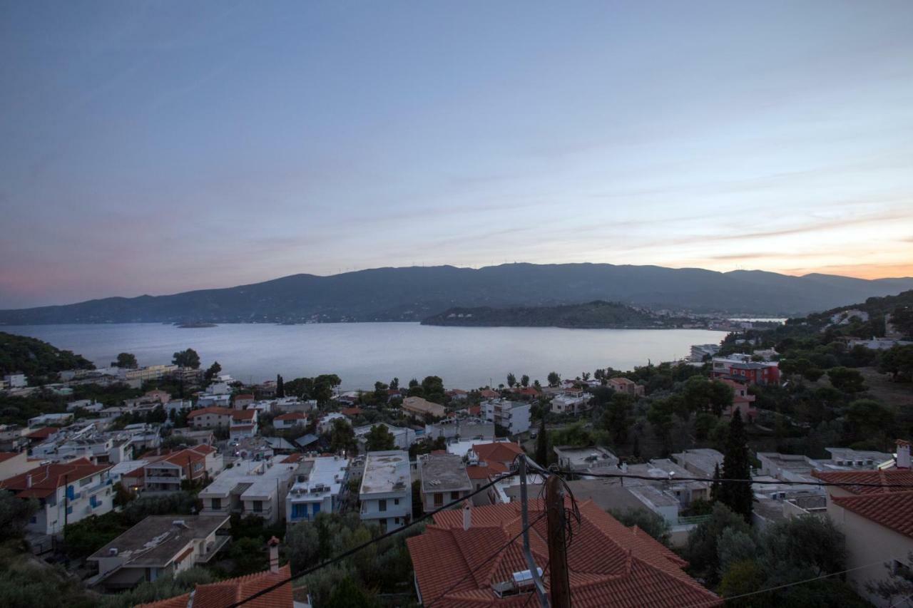 Kalavria Luxury Suites - Magnificent Sea View Of Poros Poros Town Exteriör bild