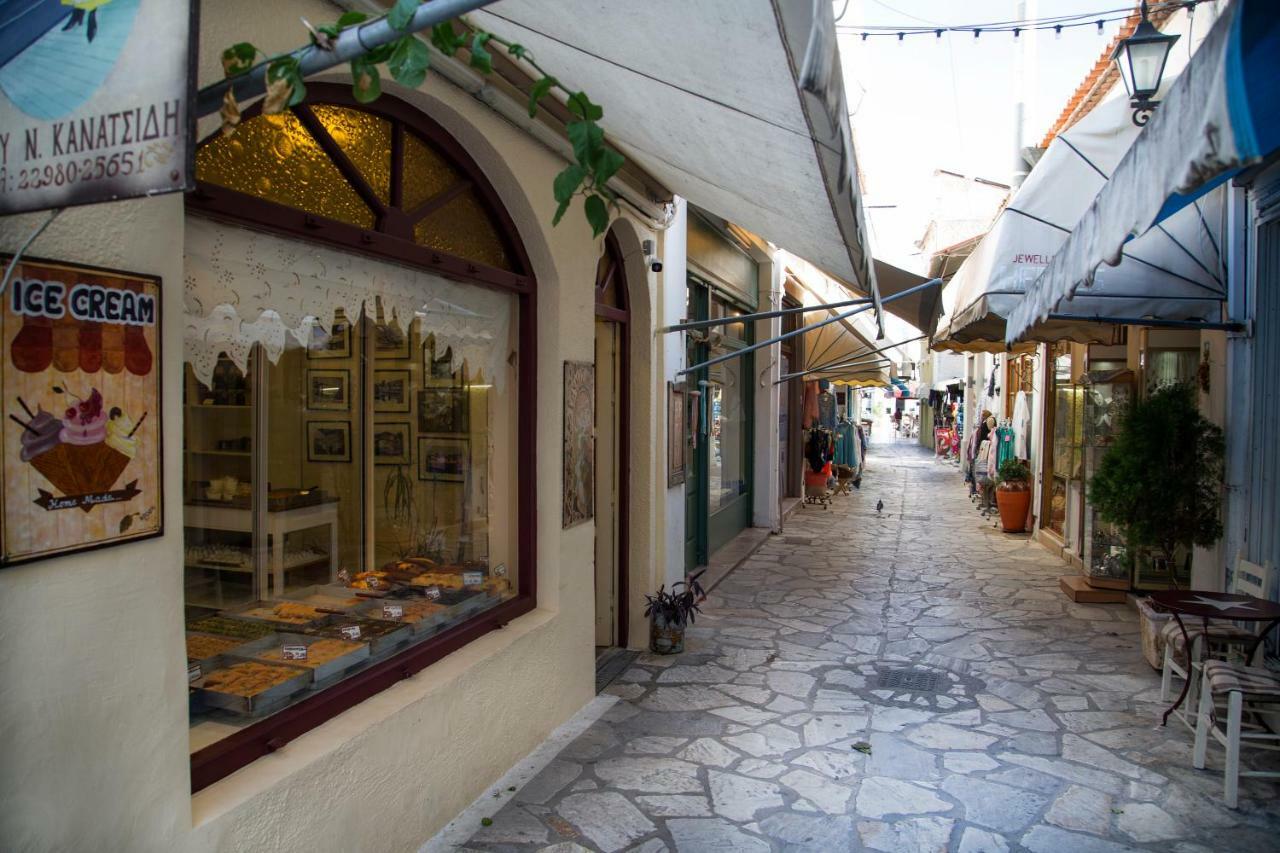 Kalavria Luxury Suites - Magnificent Sea View Of Poros Poros Town Exteriör bild
