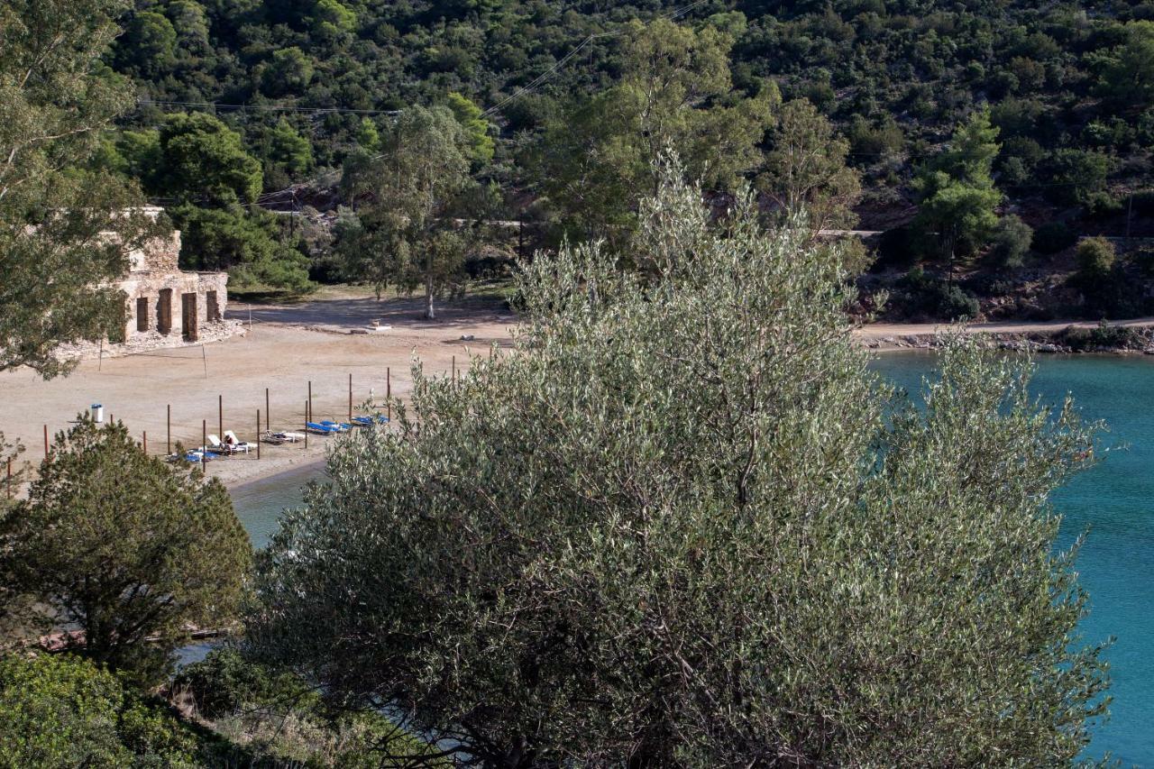 Kalavria Luxury Suites - Magnificent Sea View Of Poros Poros Town Exteriör bild