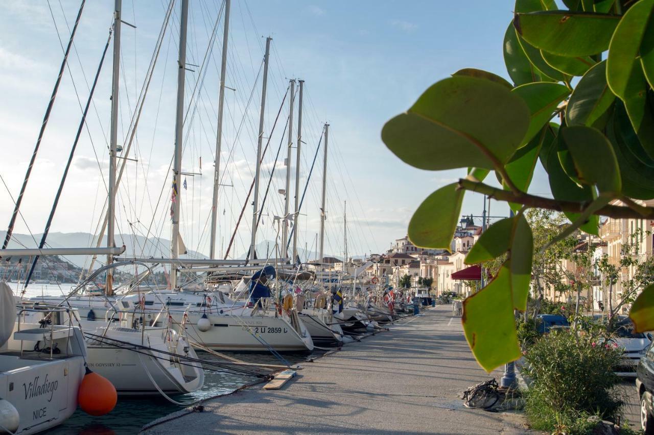 Kalavria Luxury Suites - Magnificent Sea View Of Poros Poros Town Exteriör bild