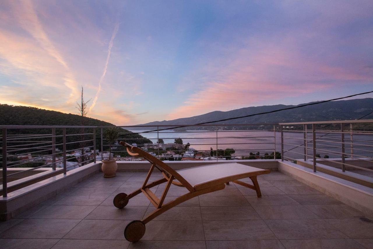 Kalavria Luxury Suites - Magnificent Sea View Of Poros Poros Town Exteriör bild